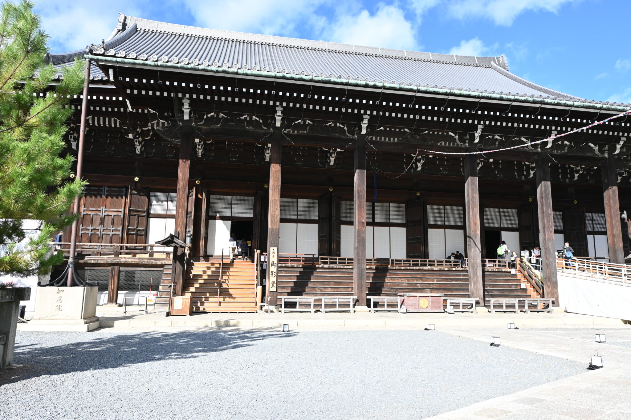 知恩院の見どころ 七不思議と共に歩く浄土宗の聖地 - 京都グルメ・京都観光 GO KYOTO京都グルメ・京都観光 GO KYOTO