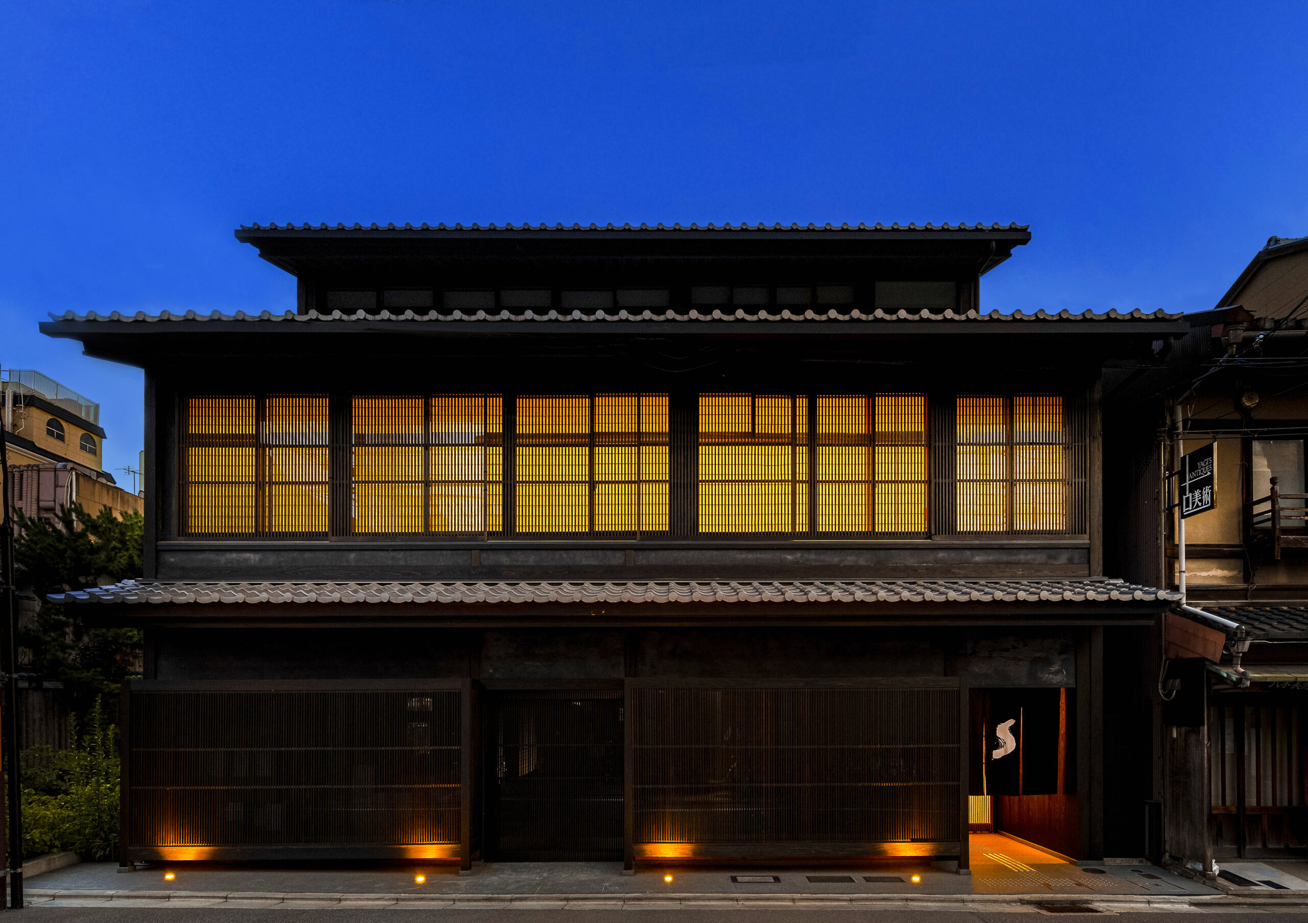 THE SHINMONZEN