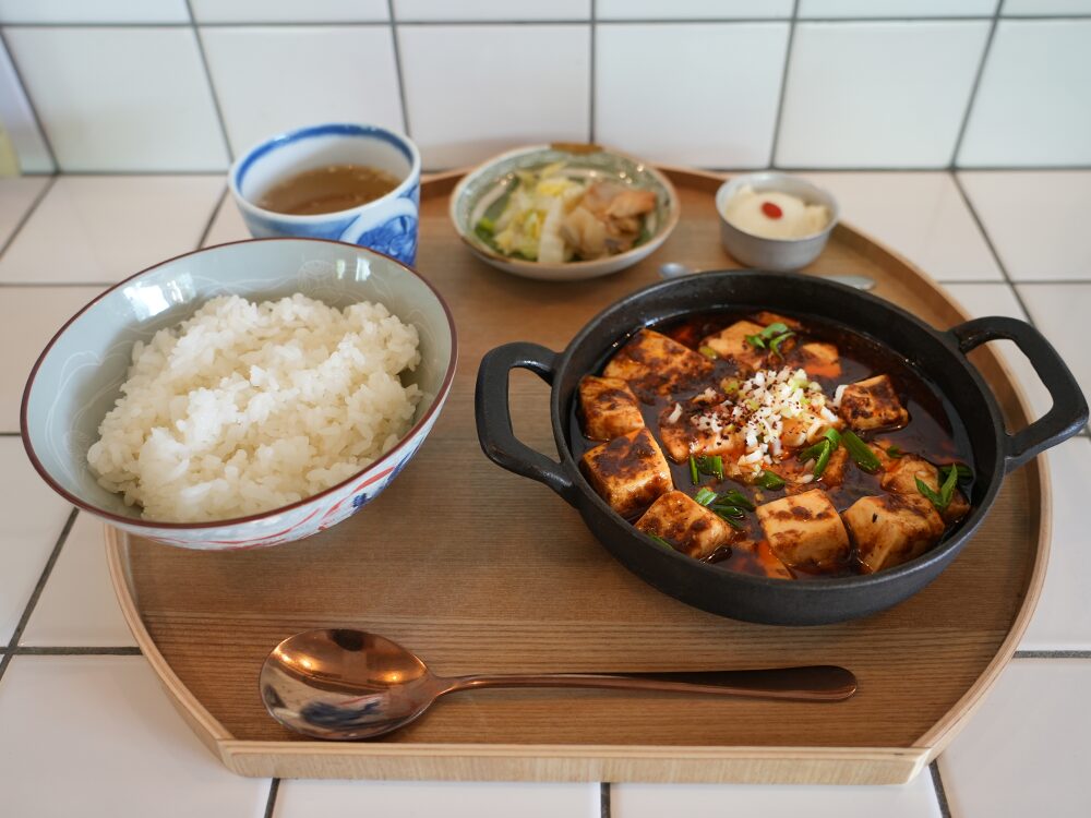 かかんの本格四川風麻婆豆腐定食