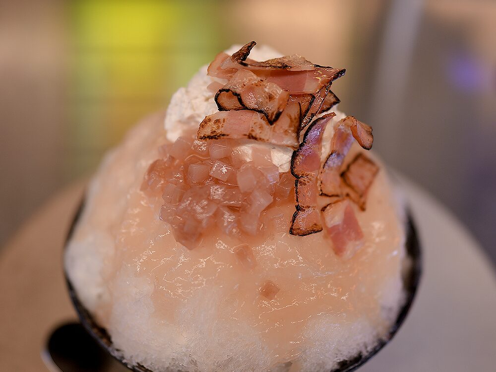 酒とこおり banks　桃モッツァレラ炙りベーコン