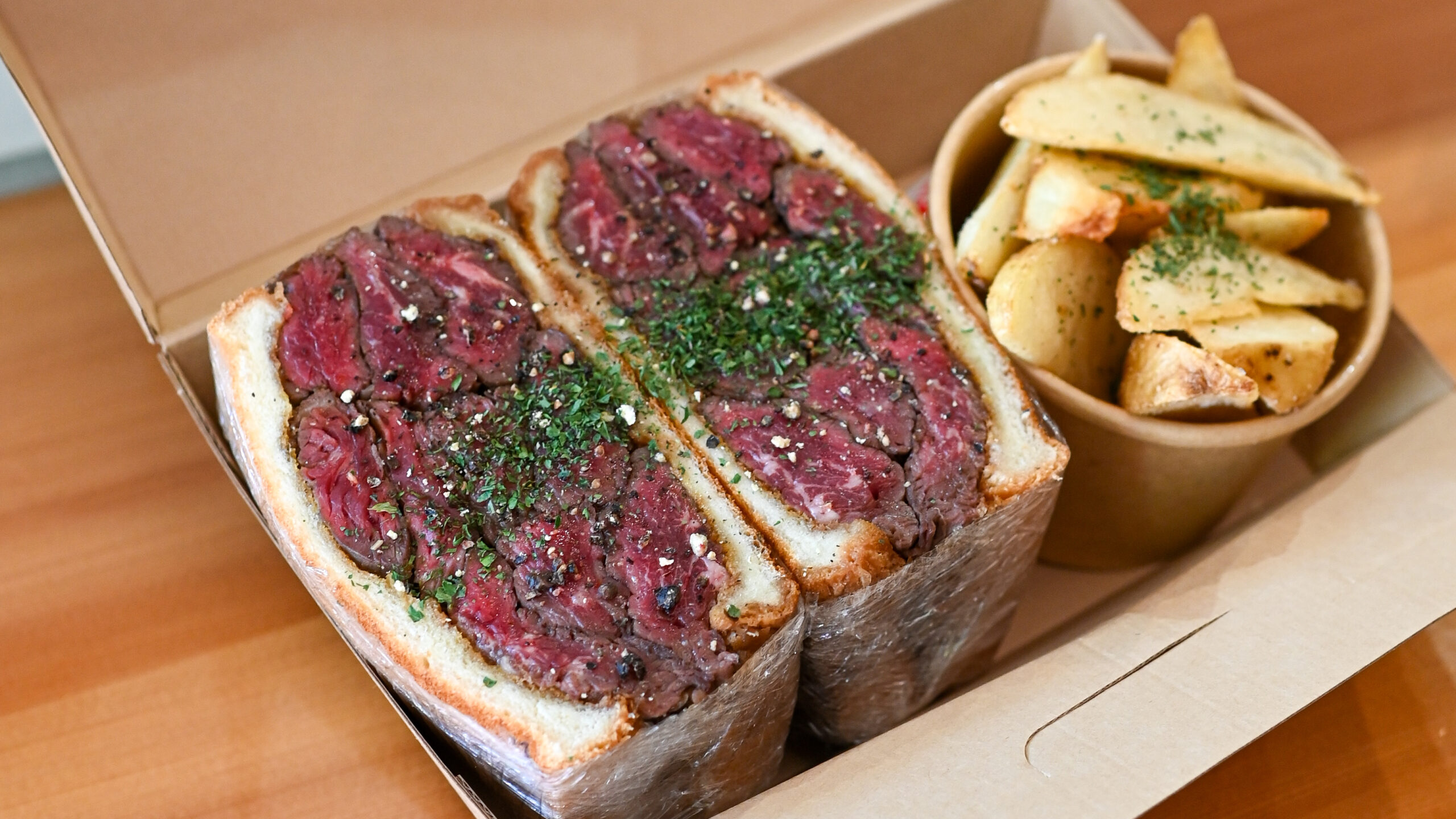 チャームサイドサンドイッチ